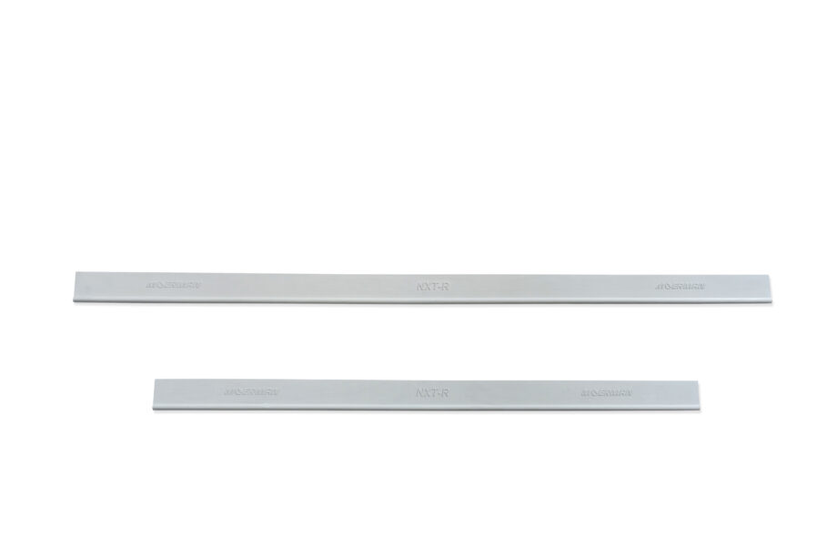 Caoutchouc Moerman NXT-R Silver Edition en silicone et découpe 90° 35 cm ref 28018 & 28019.
