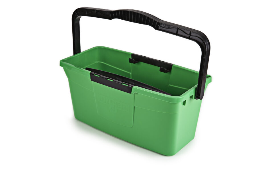 Seau de 12 litres couleur verte Unger avec porte outils.