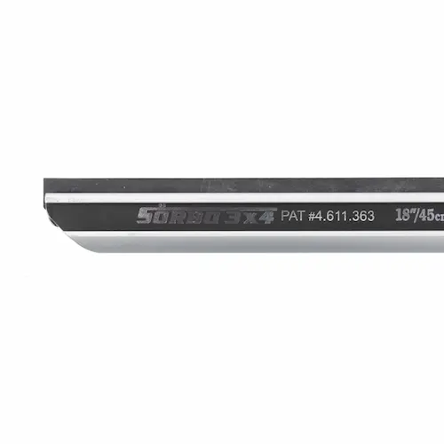 Baguette / barrette / rail avec biseau à 45 degrés Sörbo SPC 3X4 Viper avec caoutchouc ferme Sörbo SPC Viper